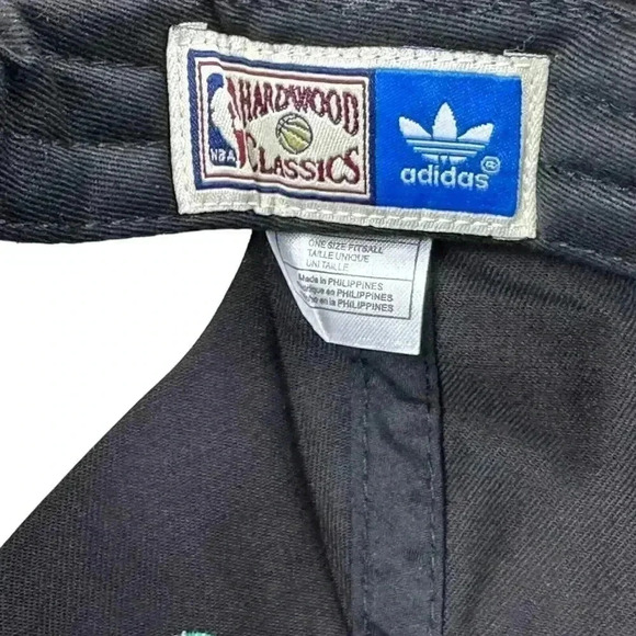 NEW ADIDAS HARDWOOD CLASSICS Vancouver Grizzlies Snapback Baseball Hat - Picture 6 of 8